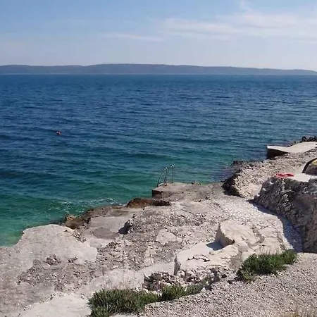 Apartment Okrug Gornji 28