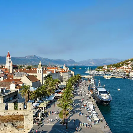 Okrug Gornji 28 Apartament