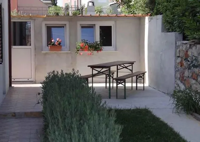 Okrug Gornji 28