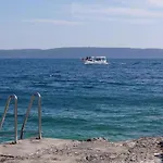 Διαμέρισμα Okrug Gornji 28 *